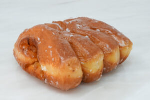 Bear Claw Donut - 6pk